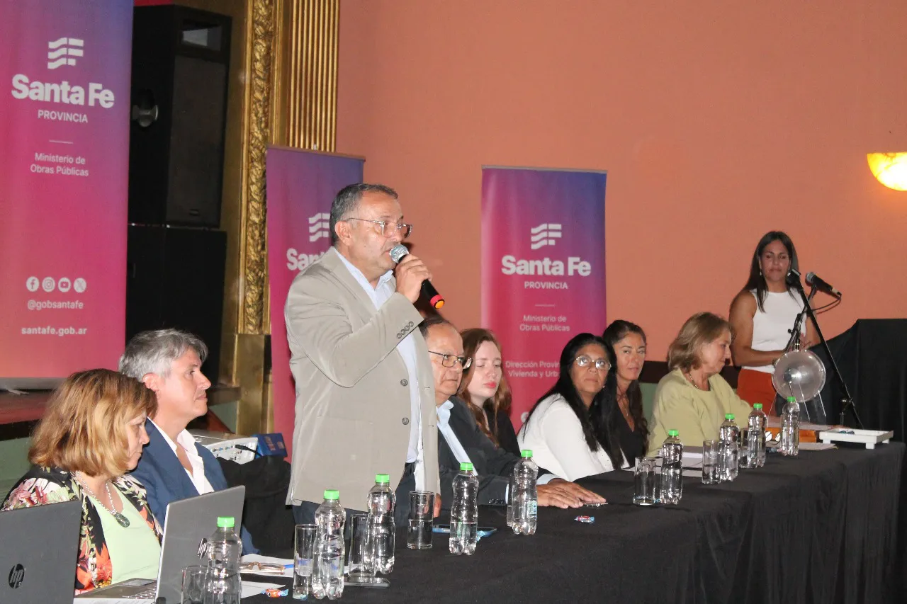 WhatsApp Image 2025-12-04 at 09.04.49