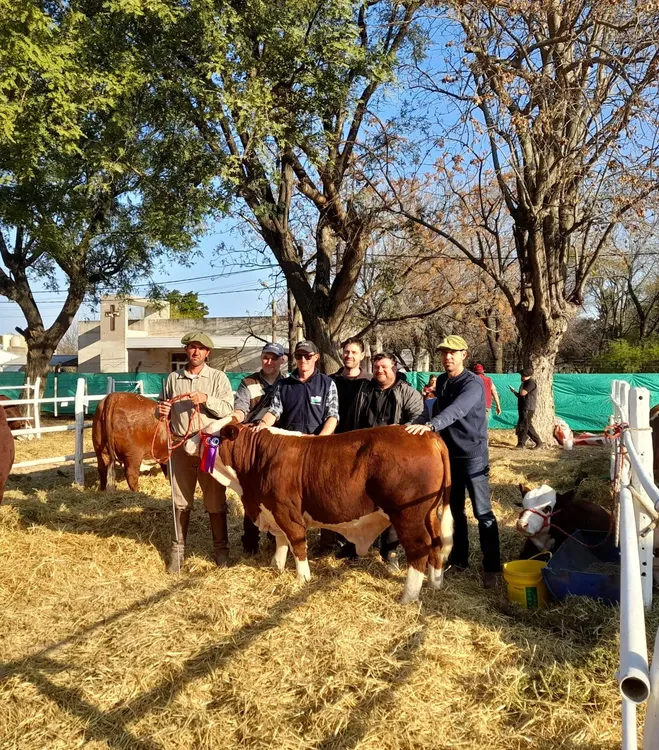 WhatsApp Image 2025-08-19 at 09.48.04