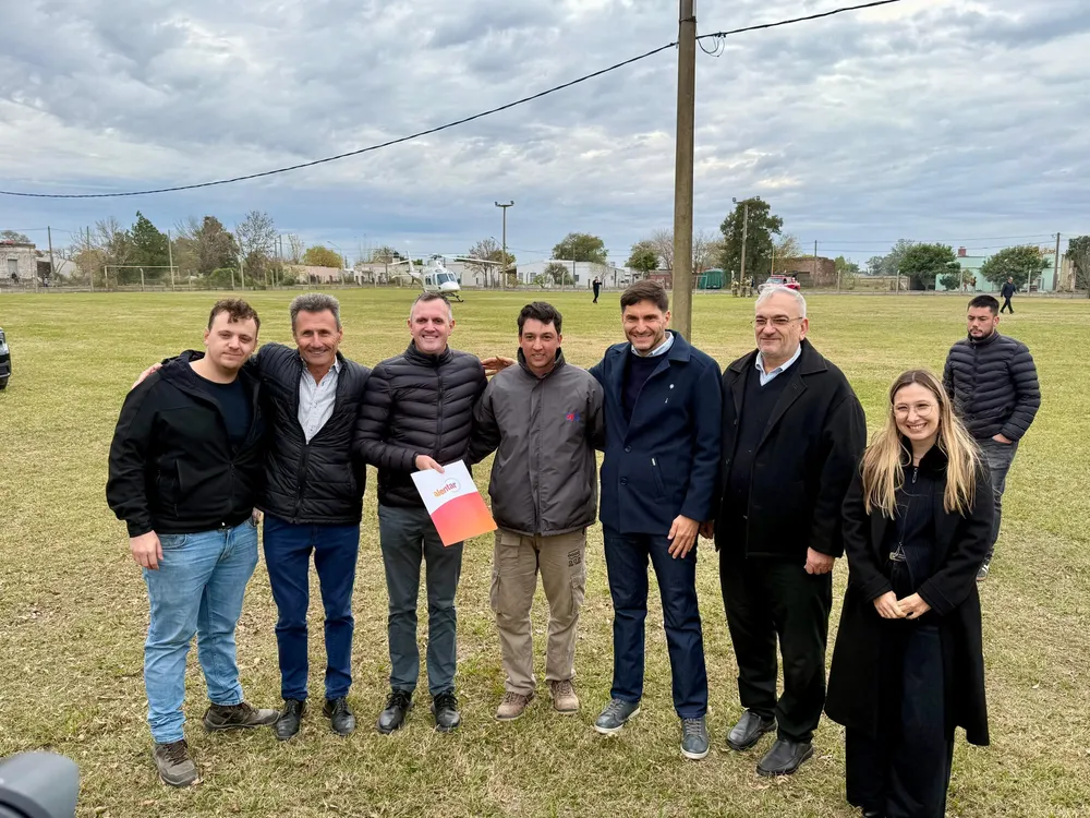 VISITAGOBERNADORMAXIMILIANOPULLARO